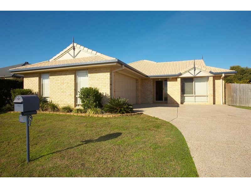 2 Whitfield Court, North Lakes QLD 4509
