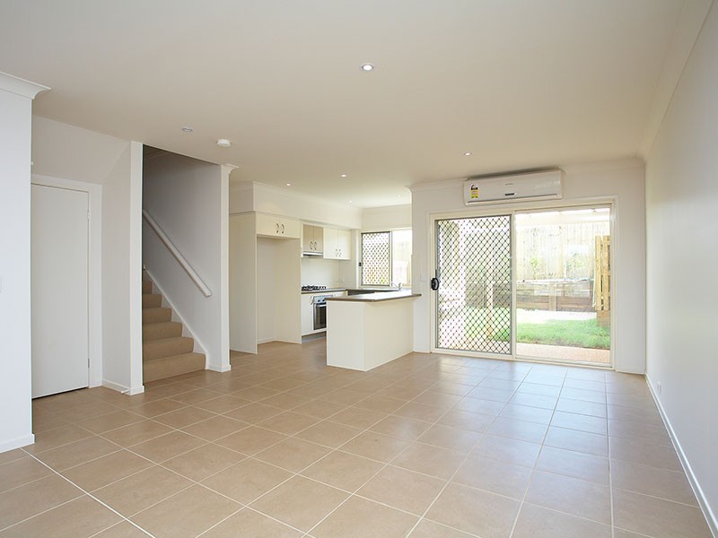 8 Expidition Drive, Kallangur QLD 4503