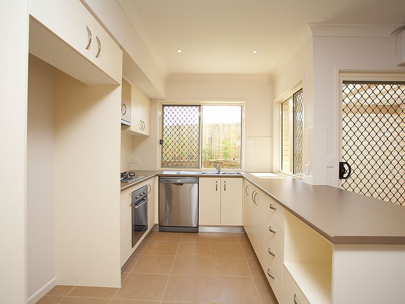 8 Expidition Drive, Kallangur QLD 4503