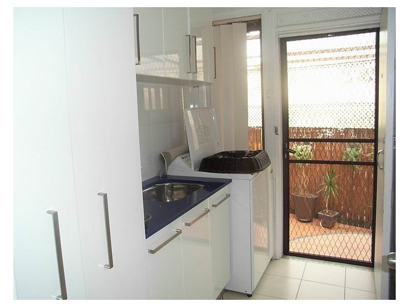 Lurnea NSW 2170
