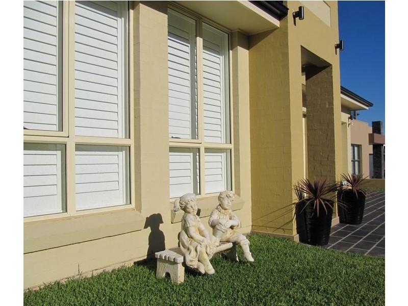 West Hoxton NSW 2171