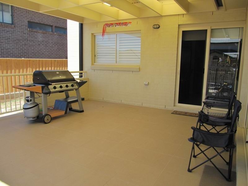 West Hoxton NSW 2171