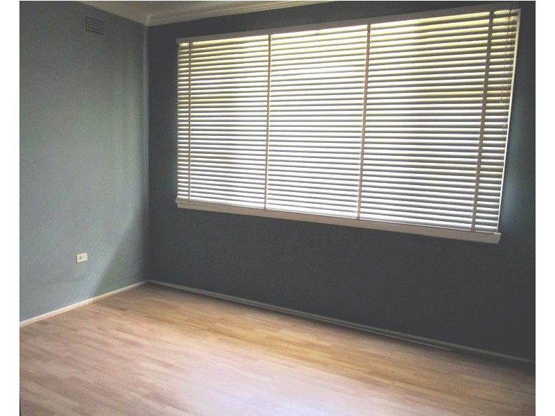 6 St Pauls Crescent, Liverpool NSW 2170