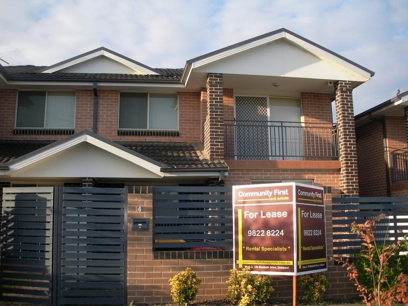 4/170 Glenfield Road, Casula NSW 2170