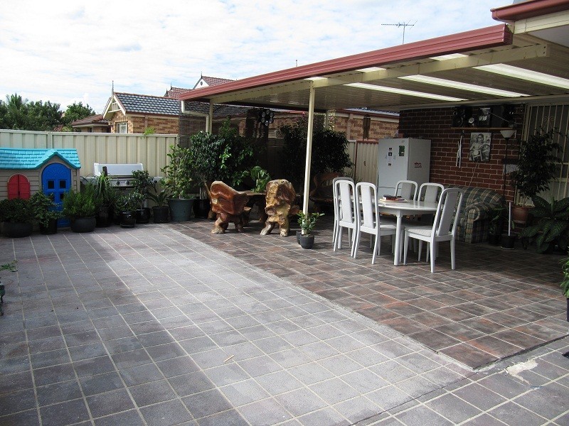 Hoxton Park NSW 2171