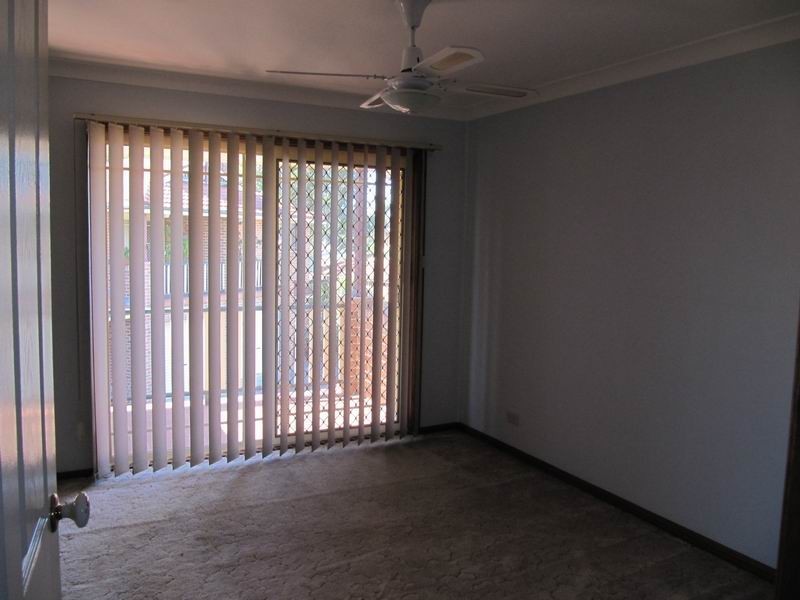 7/3 Carinya Place, Moorebank NSW 2170