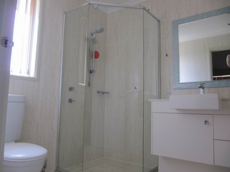 West Hoxton NSW 2171