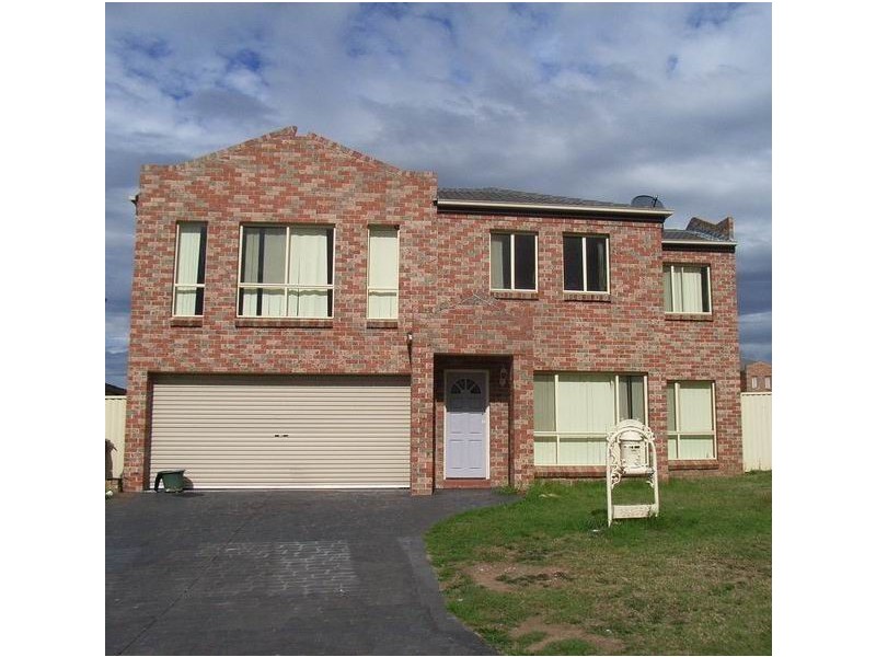 1 Lombardo St, Prestons NSW 2170