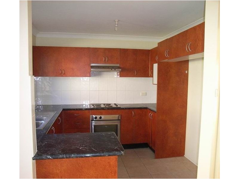 1 Lombardo St, Prestons NSW 2170