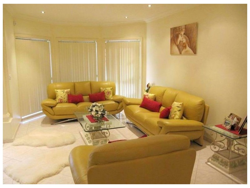 36 Hackett Road, Abbotsbury NSW 2176