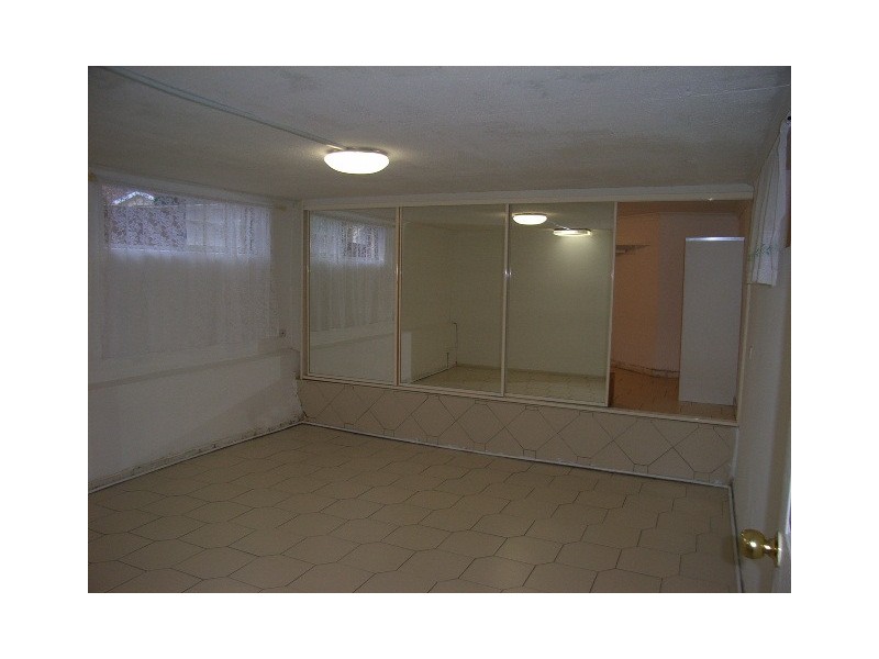 25a Henry St, Cecil Hills NSW 2171