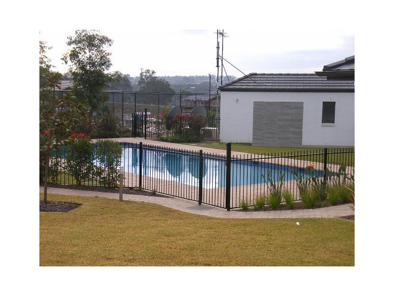 West Hoxton NSW 2171