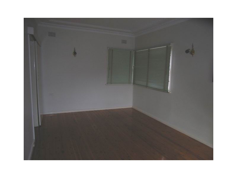 4 Danalam St, Liverpool NSW 2170