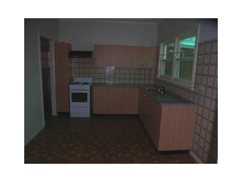 4 Danalam St, Liverpool NSW 2170