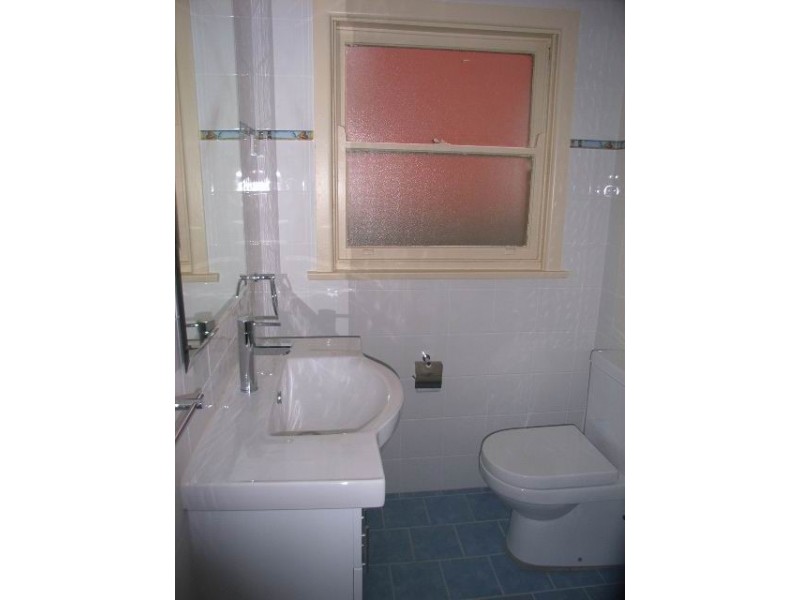 4 Danalam St, Liverpool NSW 2170