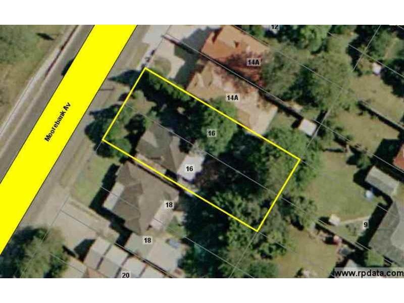 16 Moorebank Ave, Moorebank NSW 2170