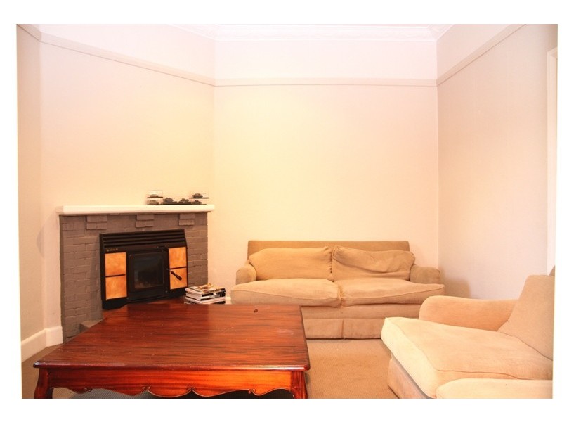 16 Moorebank Ave, Moorebank NSW 2170