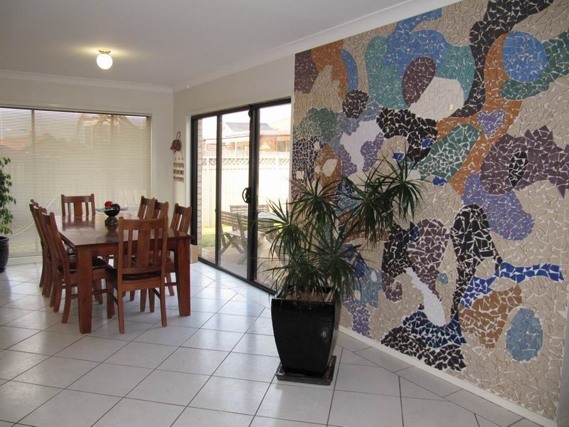 West Hoxton NSW 2171