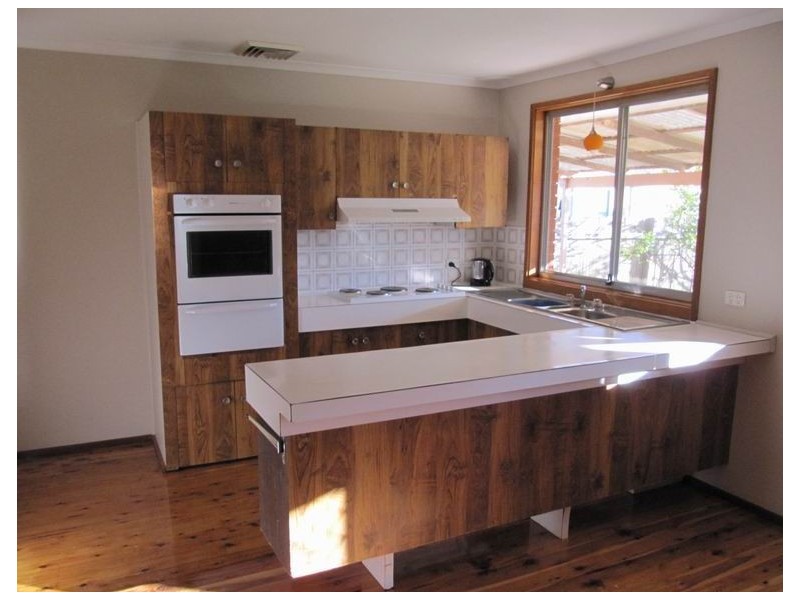 111 St Johns Road, Green Valley NSW 2168