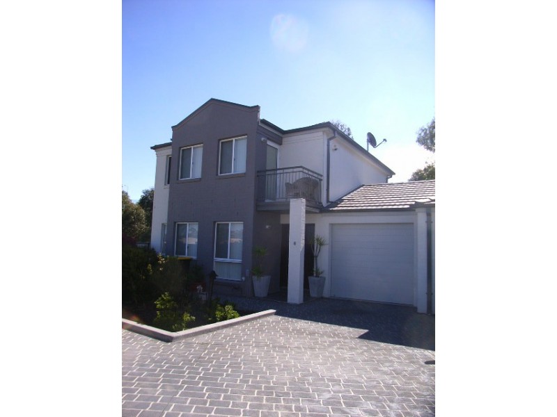 8/6-8 Mint Close, Casula NSW 2170