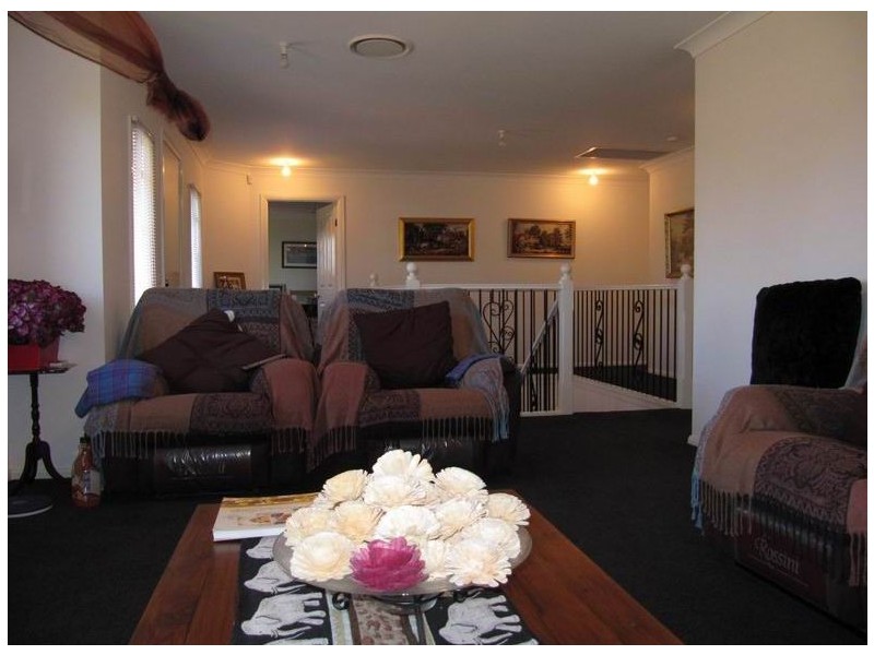 West Hoxton NSW 2171