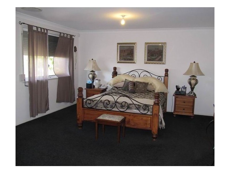 West Hoxton NSW 2171