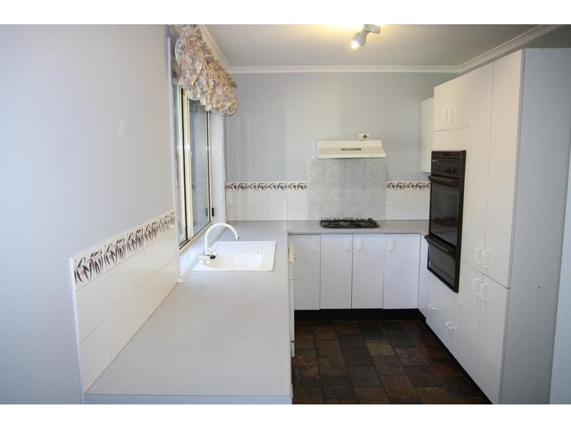 8A Wellwood Avenue, Moorebank NSW 2170