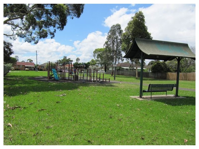 25 Festival Street, Sadleir NSW 2168