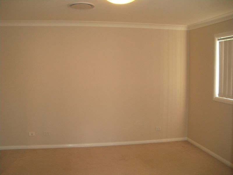 West Hoxton NSW 2171