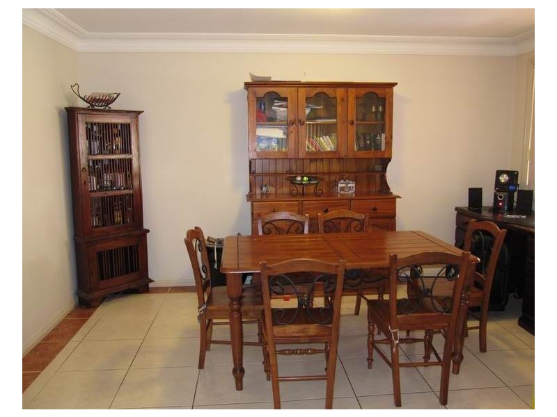 11 Chadley Place, West Hoxton NSW 2171