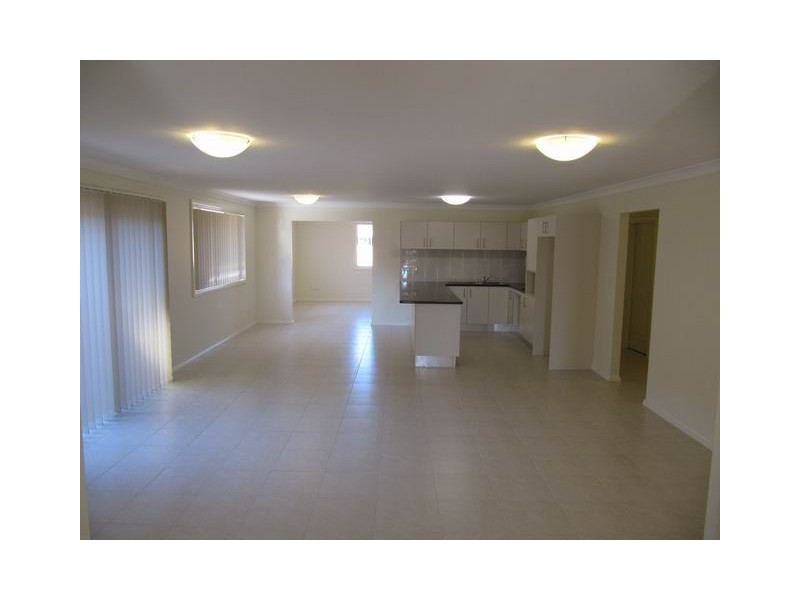 16 Montazah St, Spring Farm NSW 2570