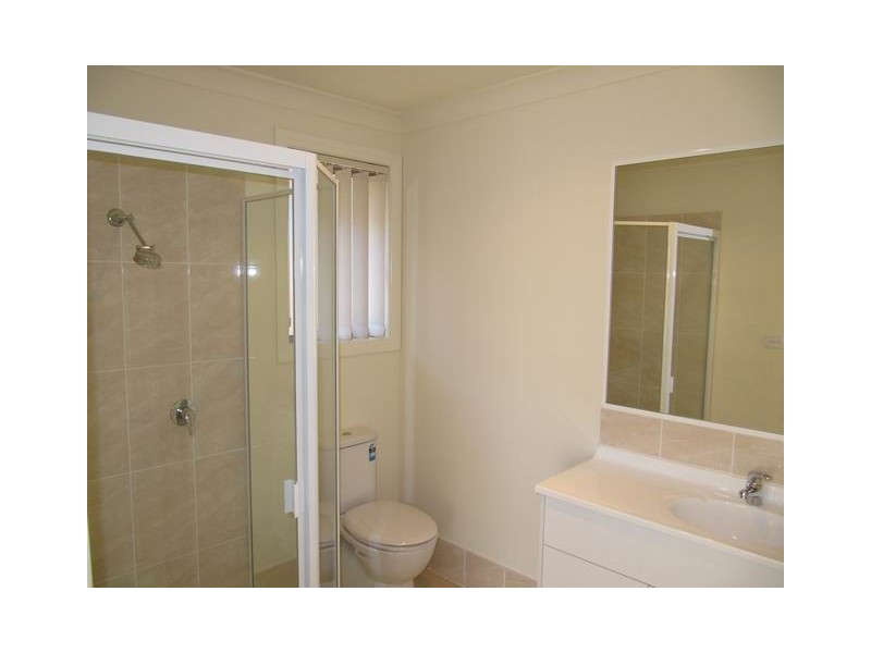 16 Montazah St, Spring Farm NSW 2570