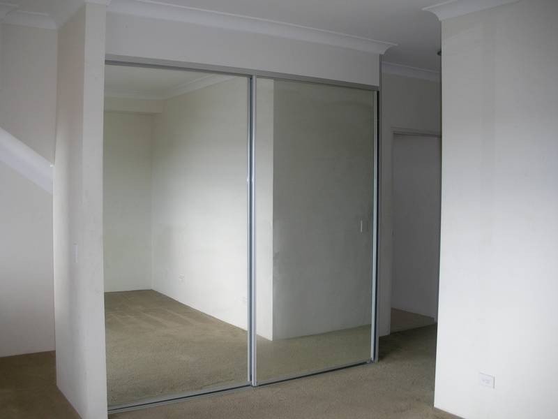 12/2 Castlereagh Street, Liverpool NSW 2170