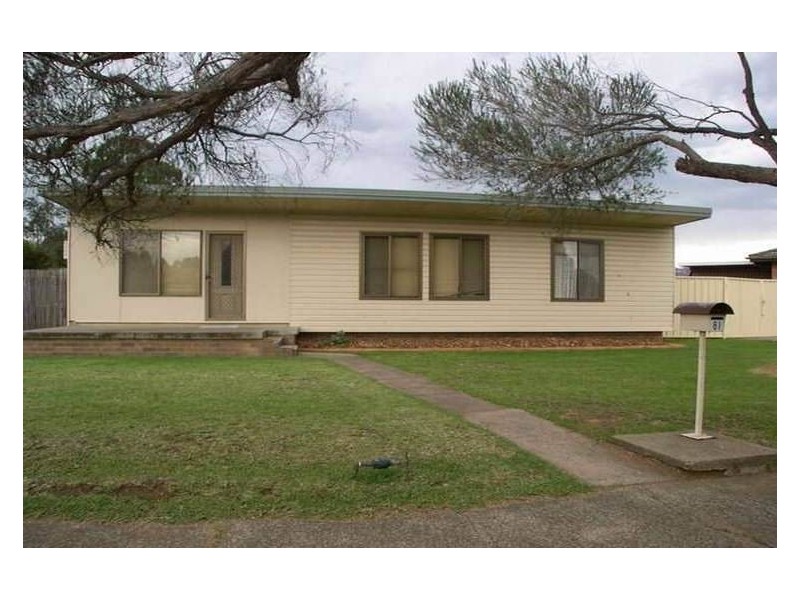 81 Willan Drive, Cartwright NSW 2168