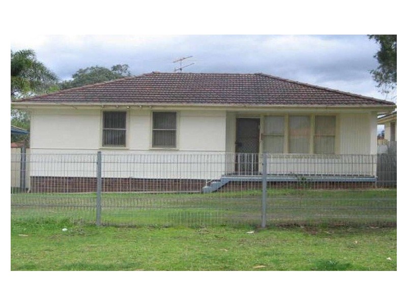 25 Kenilworth Street, Miller NSW 2168