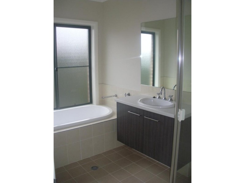 Canley Heights NSW 2166