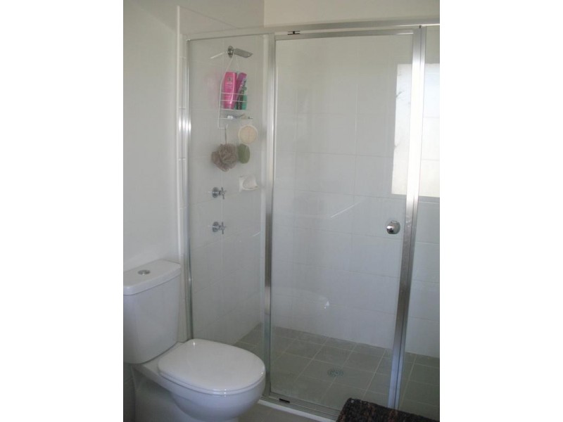 3 Lockheed Avenue, Middleton Grange NSW 2171