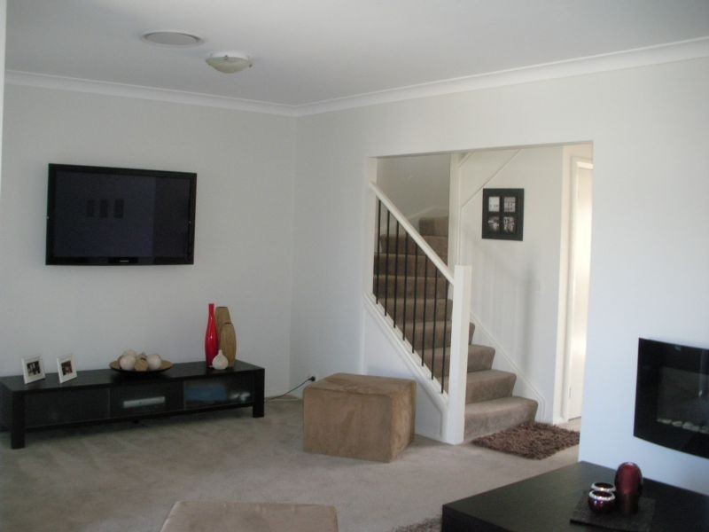 3 Lockheed Avenue, Middleton Grange NSW 2171