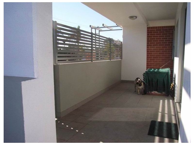 2/2 Castlereagh Street, Liverpool NSW 2170