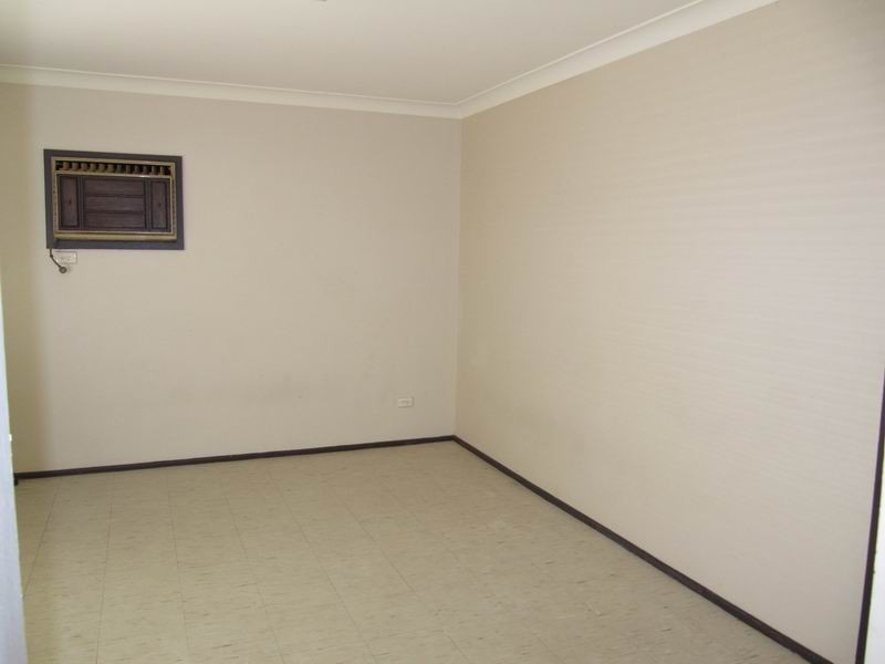 Lurnea NSW 2170