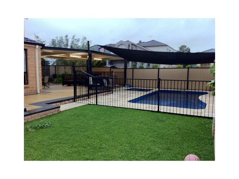 West Hoxton NSW 2171