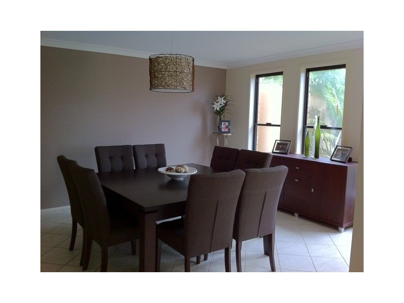 West Hoxton NSW 2171