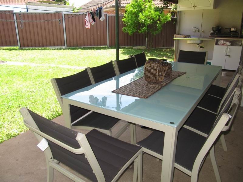 Fairfield West NSW 2165