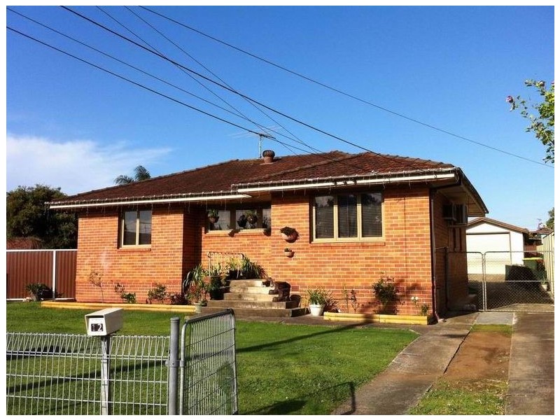 Heckenberg NSW 2168