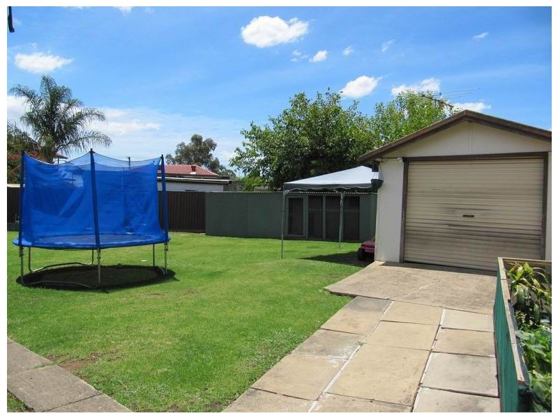 Heckenberg NSW 2168