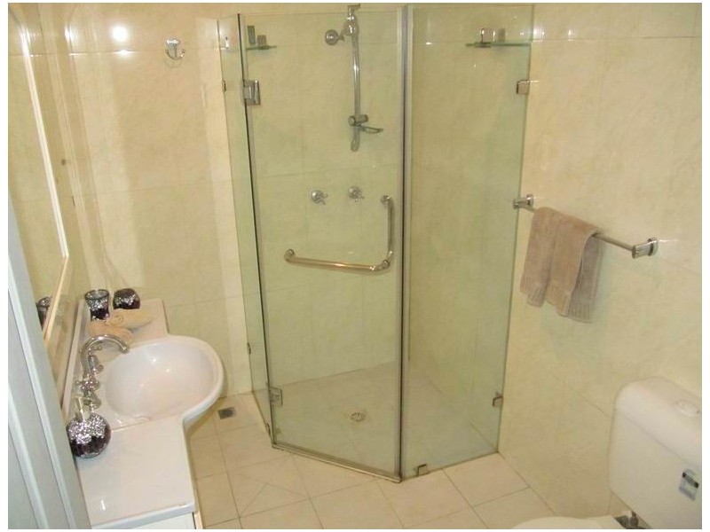 13 Wheeler Avenue, Lurnea NSW 2170