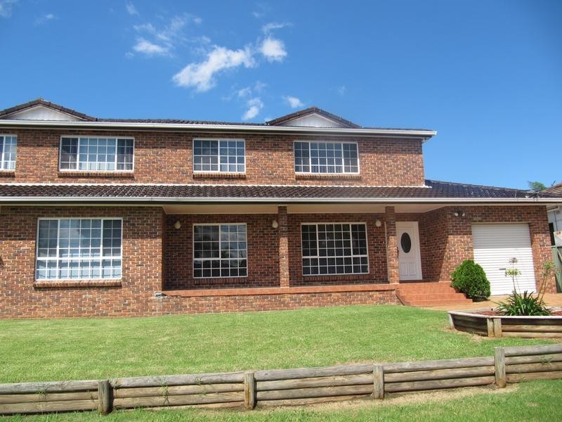 42B Ashcroft Avenue, Casula NSW 2170