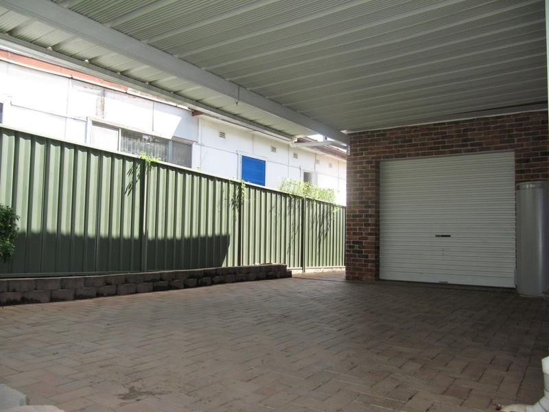 42B Ashcroft Avenue, Casula NSW 2170