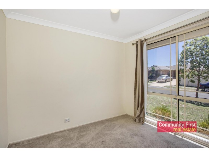 12 Tamworth Crescent, Hoxton Park NSW 2171