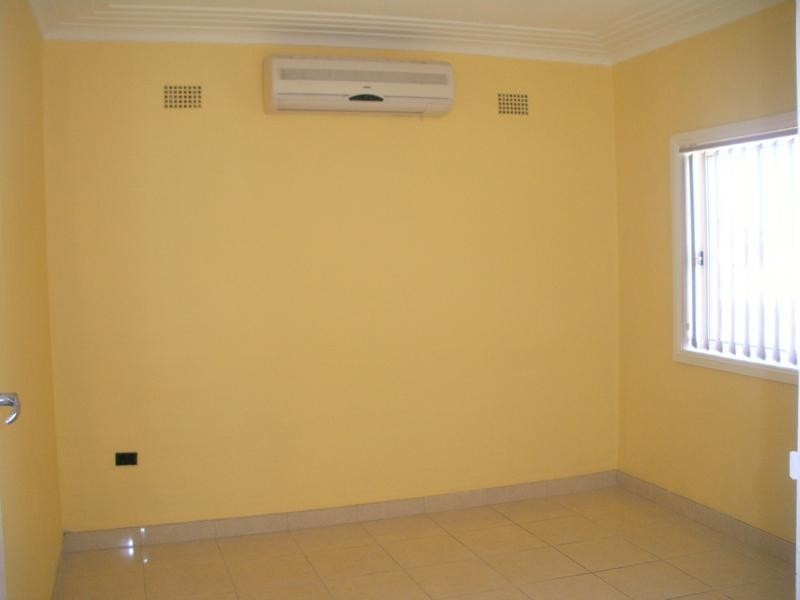 96 Flowerdale Road, Liverpool NSW 2170